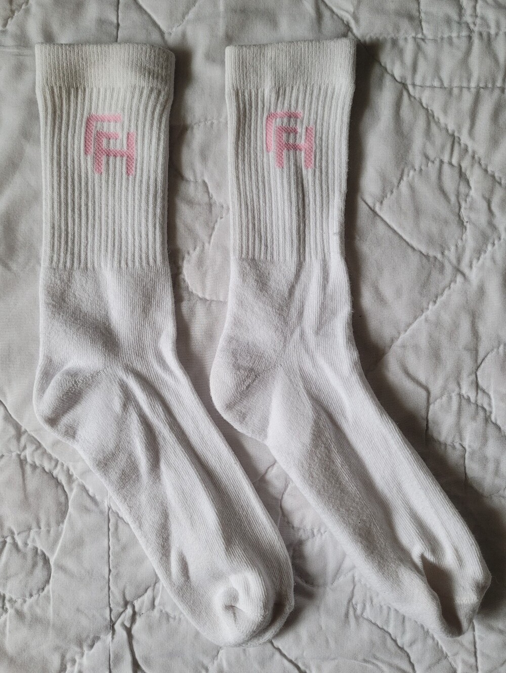 2/$15 🌼 First Health Logo Crew Socks